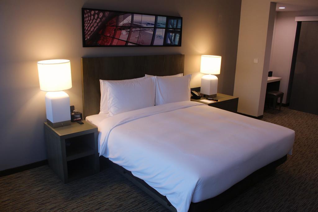 Hyatt House Shenzhen Airport Hotel Bilik gambar